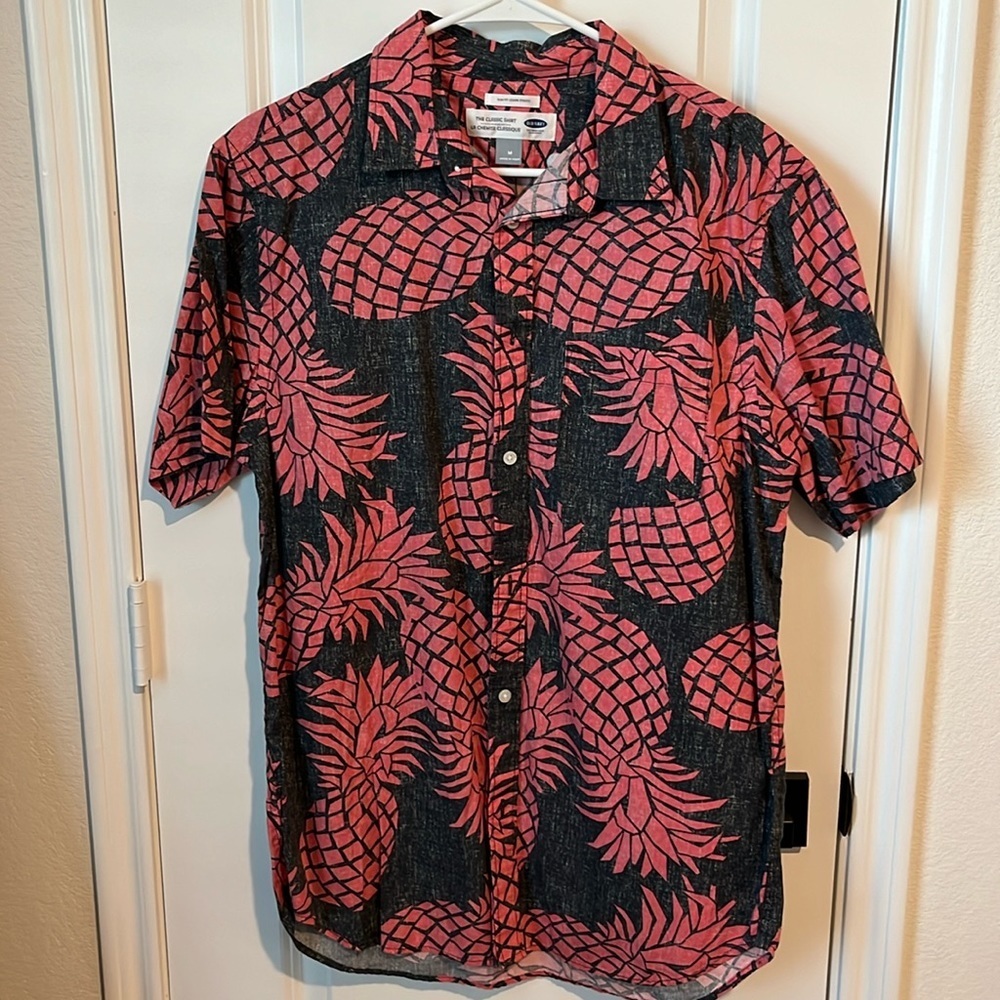Mens Old Navy Pineapple Hawaiian Shirt - M